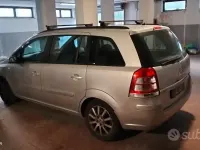 Occasion Opel Zafira 120 ch (88 kW) 2007 Gris Monospace