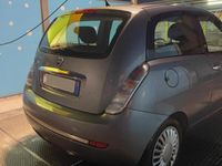 Usata Lancia Ypsilon 80 CV (58 kW) 2008 Grigio Utilitaria