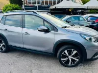Usata Peugeot 2008 Allure 102 CV (75 kW) 2019 Grigio SUV