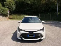 Usata Toyota Corolla Lounge 196 CV (144 kW) 2020 Bianco Station wagon