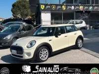 Usata Mini ONE 95 CV (69 kW) 2015 Bianco Utilitaria