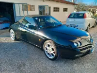 Usata Alfa Romeo Spider 155 CV (114 kW) 1999 Nero Cabrio