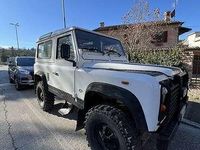 Usata Land Rover Defender 86 CV (63 kW) 1988 SUV