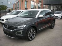 Usata VW T-Roc 116 CV (85 kW) 2019 Gray SUV