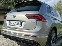 Usata VW Tiguan R-line 177 CV (130 kW) 2019 Grigio SUV