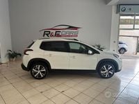 Usata Peugeot 2008 S 120 CV (88 kW) 2017 Bianco SUV