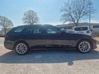 Usata BMW 320e Advantage 190 CV (139 kW) 2020 Nero Station wagon