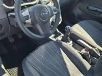 Usata Opel Corsa Sport 109 CV (80 kW) 1996 Utilitaria