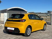 Usata Peugeot 208 Active 75 CV (55 kW) 2023 Giallo Utilitaria
