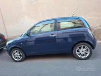 Usata Lancia Ypsilon 60 CV (44 kW) 2004 Blu Utilitaria