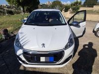 Usata Peugeot 208 Allure 82 CV (60 kW) 2018 Bianco Utilitaria