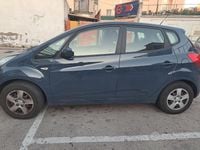 Usata Kia Venga 90 CV (66 kW) 2012 Blu Utilitaria