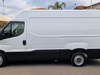 Usata Iveco Daily 145 CV (106 kW) 2016 Bianco