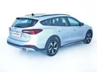 Usata Ford Focus Active 116 CV (85 kW) 2025 Argento Station wagon