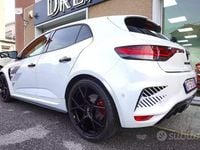 Usata Renault Mégane IV R.S. 300 CV (220 kW) 2024 Bianco perlato Berlina