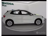 Usata Skoda Fabia Ambition 80 CV (58 kW) 2023 Bianco luna metalizzato Utilitaria