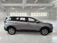 Usata Peugeot 5008 Business-Line 130 CV (95 kW) 2021 Grigio SUV
