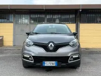 Usata Renault Captur 90 CV (66 kW) 2017 Grigio SUV