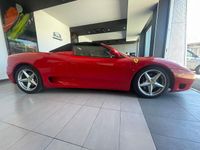 Usata Ferrari 360 865 CV (636 kW) 2004 Rosso Cabrio