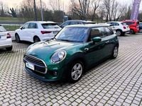 Usata Mini ONE 102 CV (75 kW) 2019 Verde Utilitaria