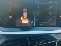 Usata Peugeot 208 Allure 100 kW (136 CV) 2022 Bianco Utilitaria