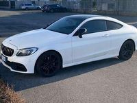 Usata Mercedes C220 AMG line 170 CV (125 kW) 2017 Bianco Coupé