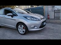 Usata Ford Fiesta 82 CV (60 kW) 2012 Berlina
