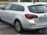 Usata Opel Astra 110 CV (80 kW) 2016 Grigio Station wagon