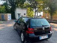 Usata VW Golf IV 110 CV (80 kW) 2002 Berlina
