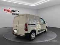 Usado Toyota Proace City City 102 CV (75 kW) 2024 Blanco Monovolumen
