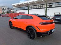 Usata Lamborghini Urus 620 CV (456 kW) 2025 Arancione SUV