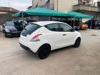 Gebraucht Lancia Ypsilon 69 PS (50 kW) 2019 Weiß Kleinwagen