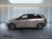 Usata Mercedes B180 Advanced 116 CV (85 kW) 2023 Grigio Utilitaria