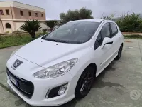 Usata Peugeot 308 109 CV (80 kW) 2012 Bianco Berlina
