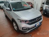 Usata VW T-Cross Advance 150 CV (110 kW) 2021 Argento SUV
