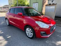 Usata Suzuki Swift Cool 90 CV (66 kW) 2018 Rosso Utilitaria