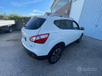 Usata Nissan Qashqai Acenta 131 CV (96 kW) 2013 Bianco SUV