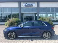 Usata Audi S3 Ambiente 333 CV (244 kW) 2025 Blu navarra Berlina