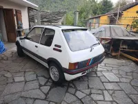Usata Peugeot 205 101 CV (74 kW) 1989 Berlina