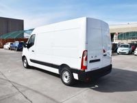Usata Nissan Interstar Acenta 135 CV (99 kW) 2024 Mineral white Furgone