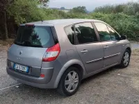 Usata Renault Scénic II Dynamique 106 CV (77 kW) 2005 Grigio Monovolume