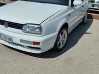 Usata VW Golf Cabriolet 74 CV (54 kW) 1998 Bianco Cabrio