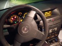 Usata Opel Astra Edition 82 CV (60 kW) 2004 Argento