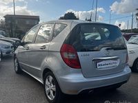 Usata Mercedes A200 Avantgarde 140 CV (102 kW) 2009 Grigio Berlina