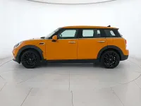 Usata Mini One Clubman 102 CV (75 kW) 2017 Arancione Station wagon