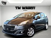 Usata Peugeot 5008 S 120 CV (88 kW) 2015 Grigio Monovolume