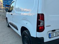 Occasion Opel Combo Edition 102 ch (75 kW) 2022 Blanc Monospace