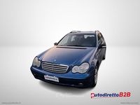 Usata Mercedes C220 Classic 143 CV (105 kW) 2002 Blu Station wagon