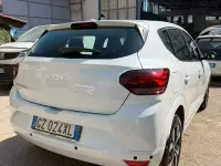 Usata Dacia Sandero Extreme 101 CV (74 kW) 2025 Bianco Berlina