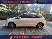 Usata Mercedes B180 116 CV (85 kW) 2019 Bianco Monovolume